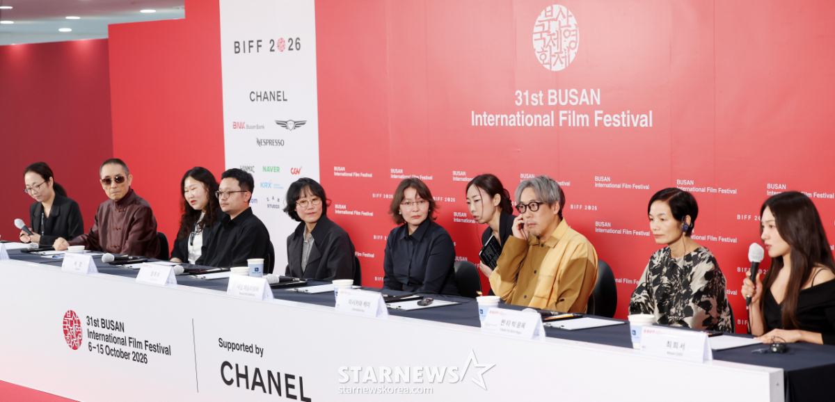 제31회 'BIFF' 경쟁부문 심사위원 기자회견[★포토]