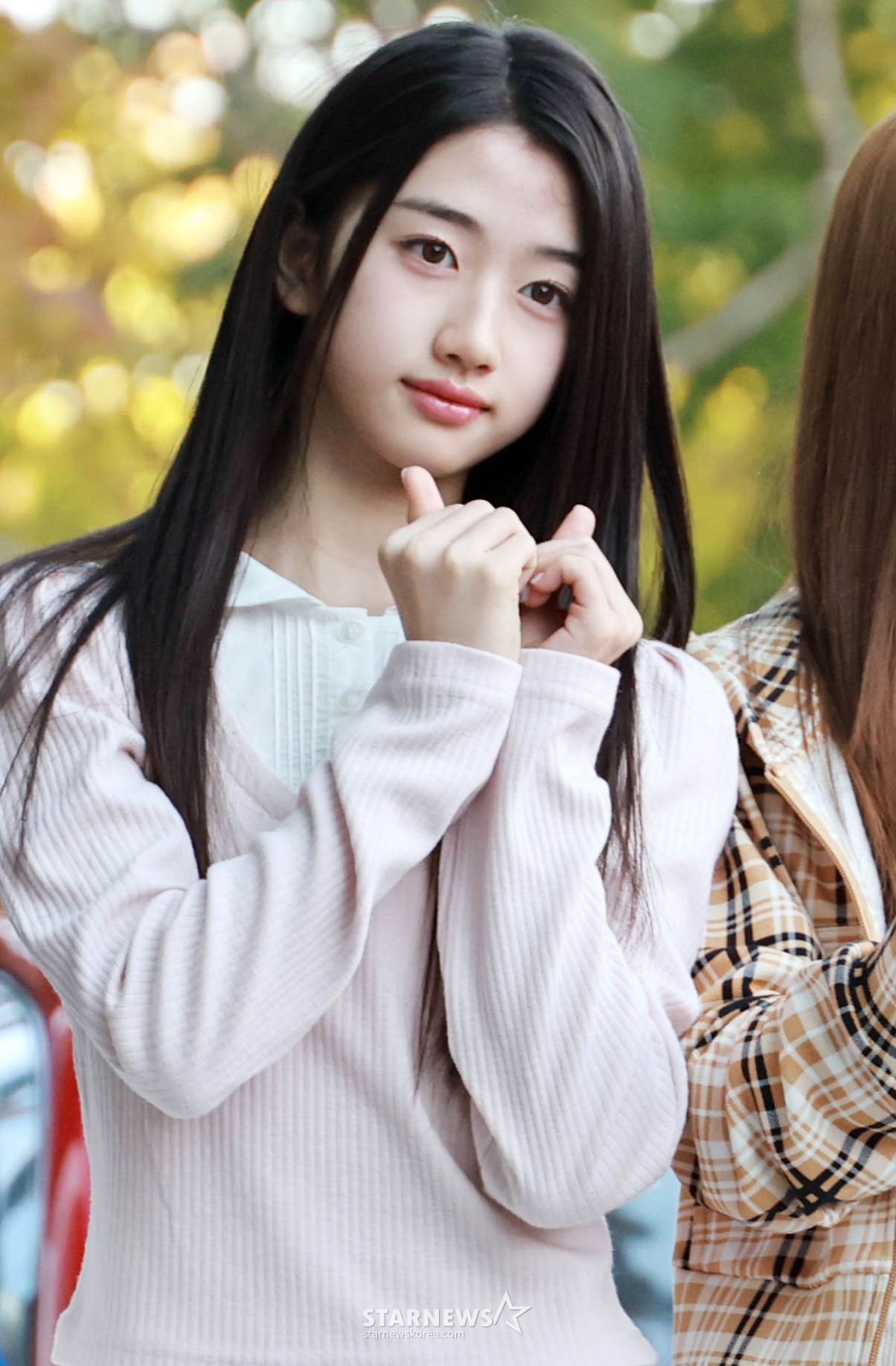 A2OLITE, Ah-yoon: 