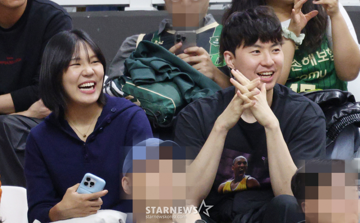 박지현, '불후의 명곡' 경복궁 흥례문 광장 총출동