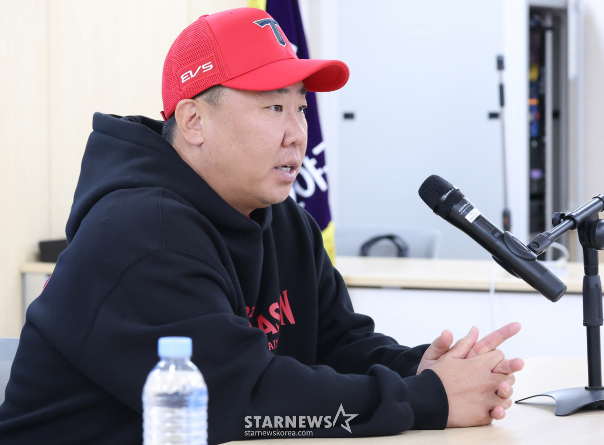 [포토] 자신감 넘치는 이범호 감독