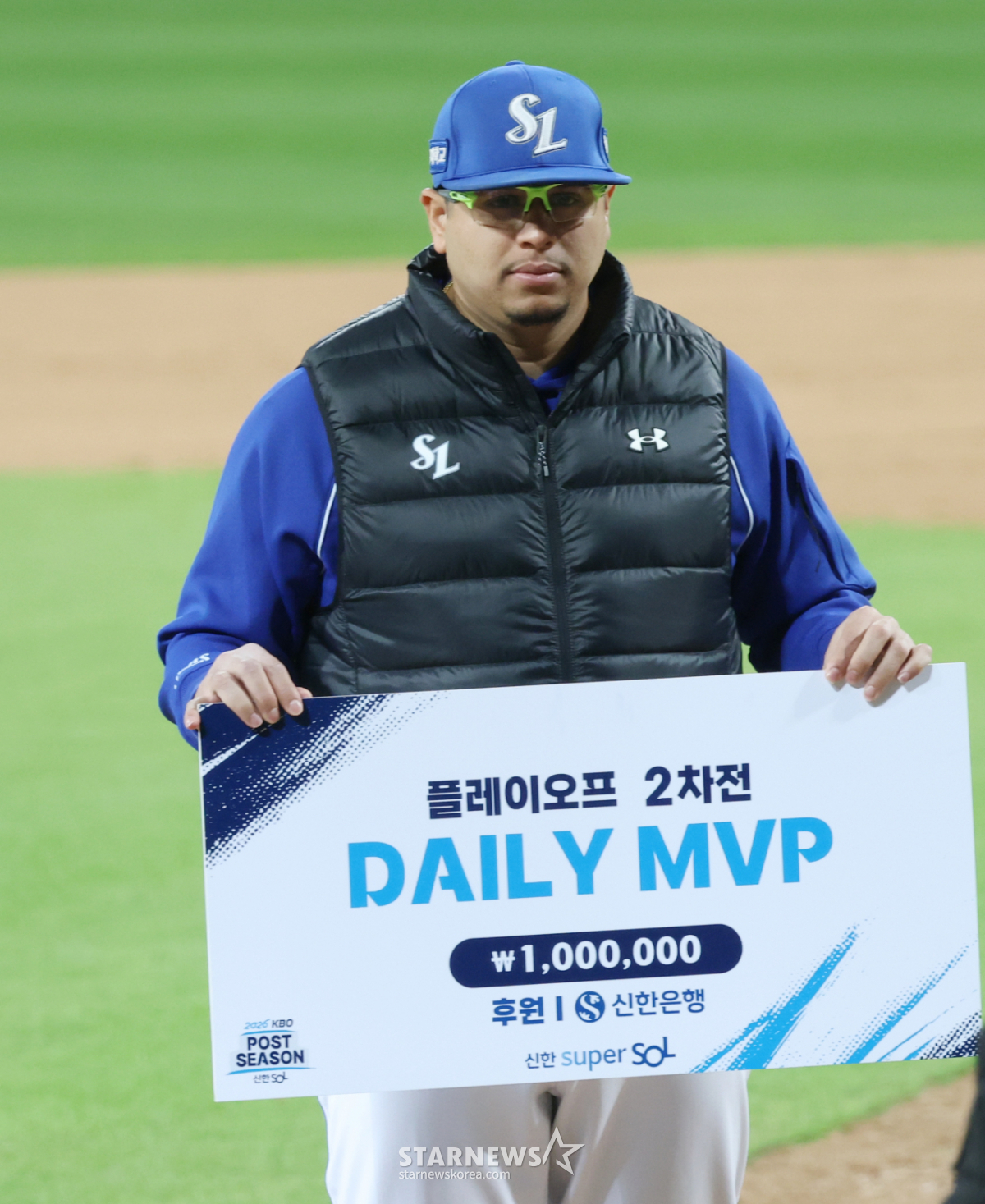 [포토] 후라도, 데일리 MVP