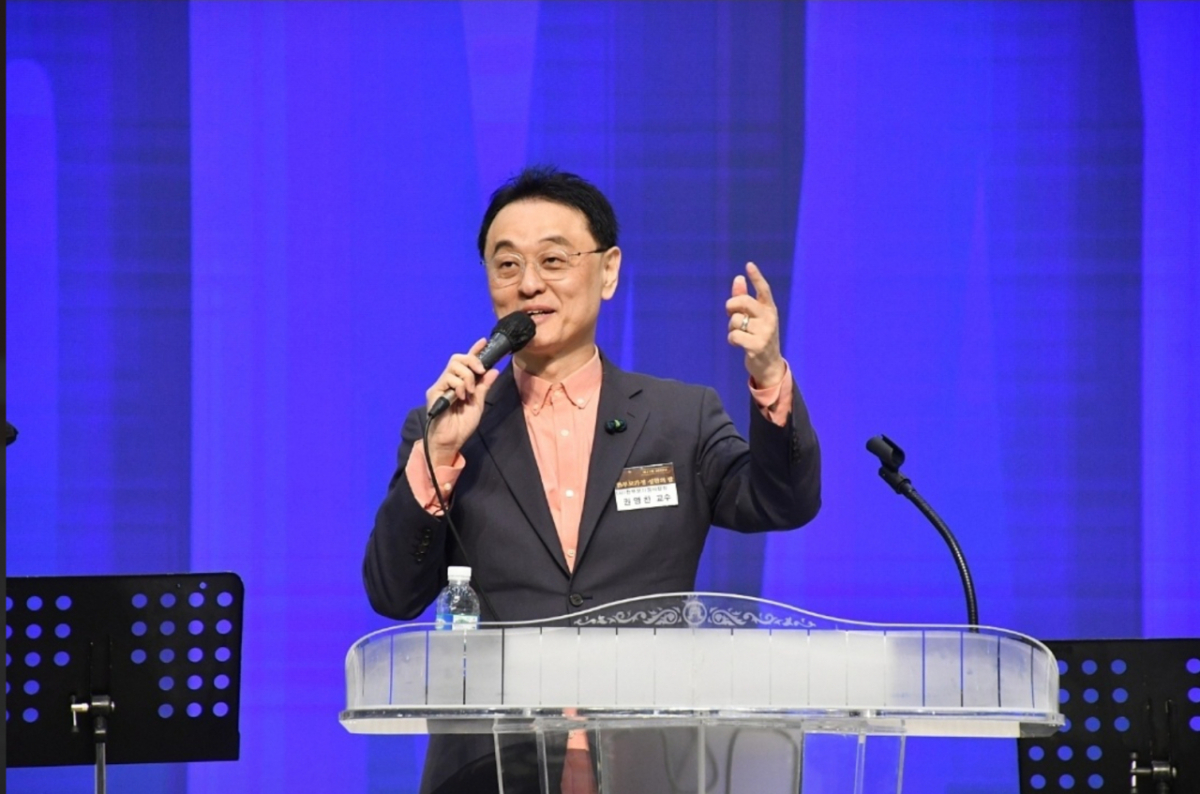 권영찬, CEO·전문직 대상 31일 강연.."불행은 끝 아닌 행복의 시작"