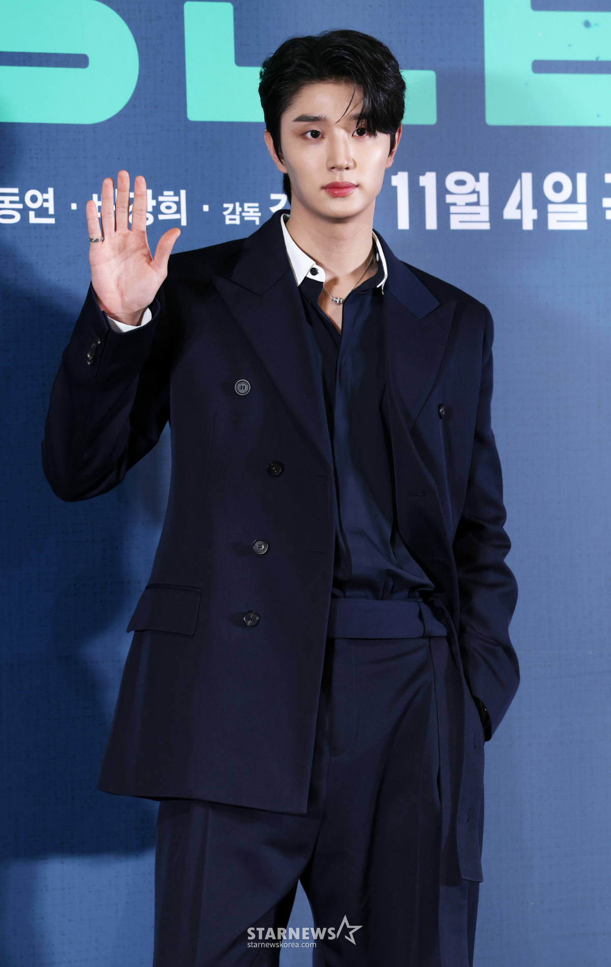Kim Jae-won, el hombre de moda del momento [★Fotos] | STARNEWS