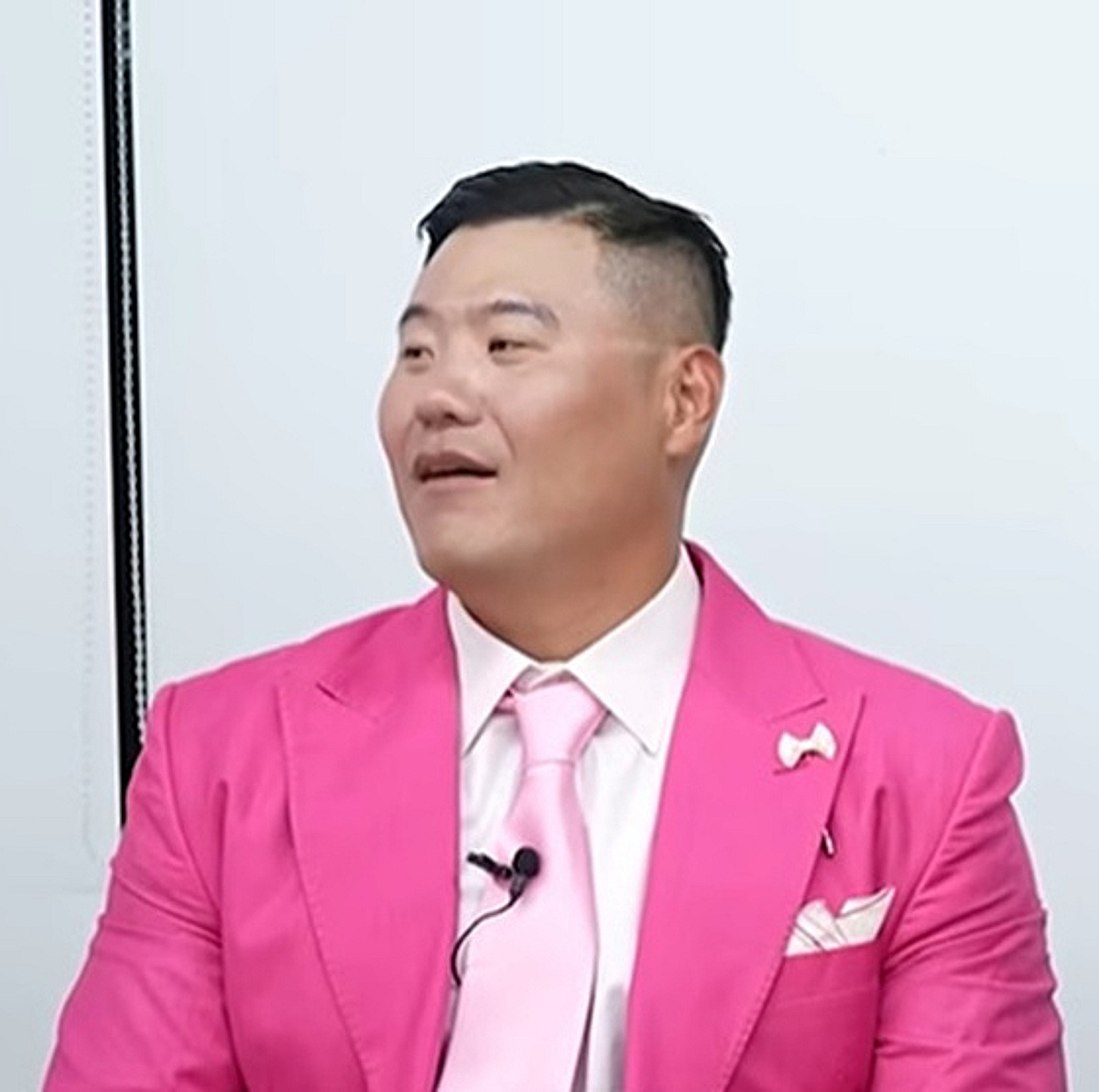 개그맨 미키광수, 유튜브로 떼돈 벌었다 "한 달에 1천만원 이상"
