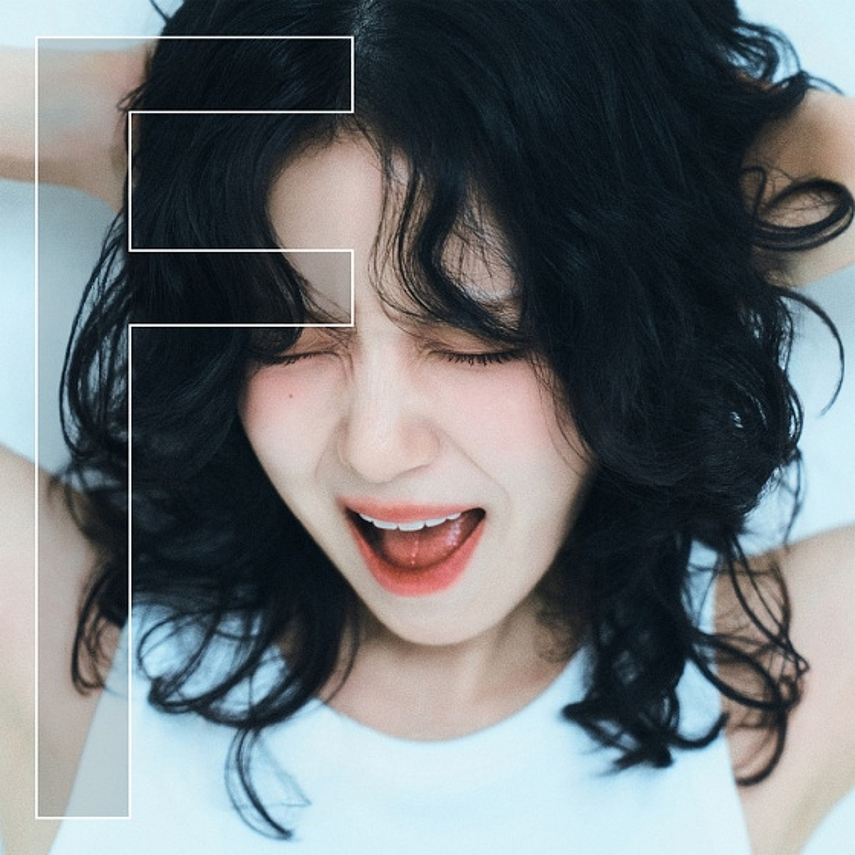 로시, 오늘(16일) 새 소속사서 첫 신곡 'Don't Be' 발매