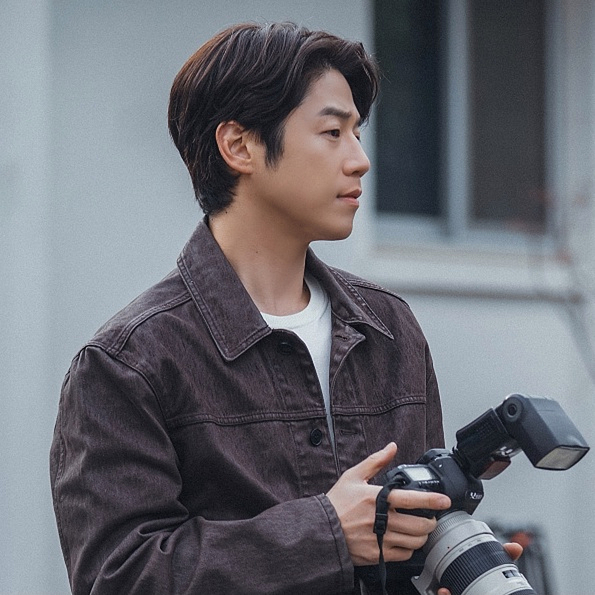 '유부녀 킬러' 정준원, 아동 성폭행범 출소 현장 밀착 취재..열혈 기자 본능 ON