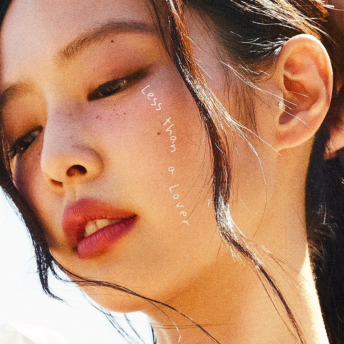제니, 8월 말 컴백