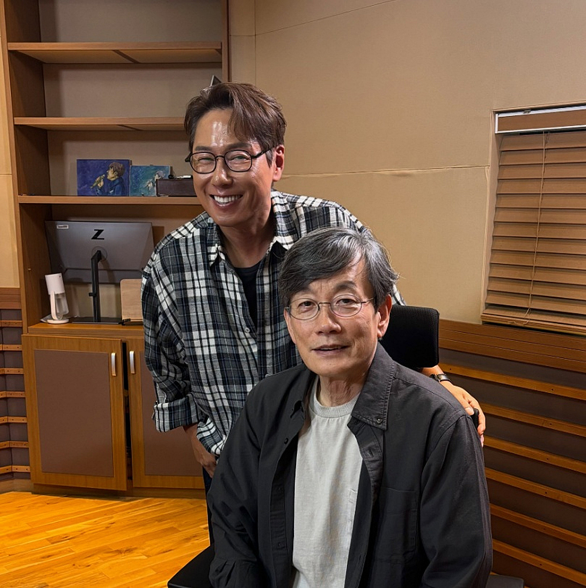 '독감 주의보' 손석희도 감기 걸려 고생..윤종신 "빨리 나으셔요" 걱정