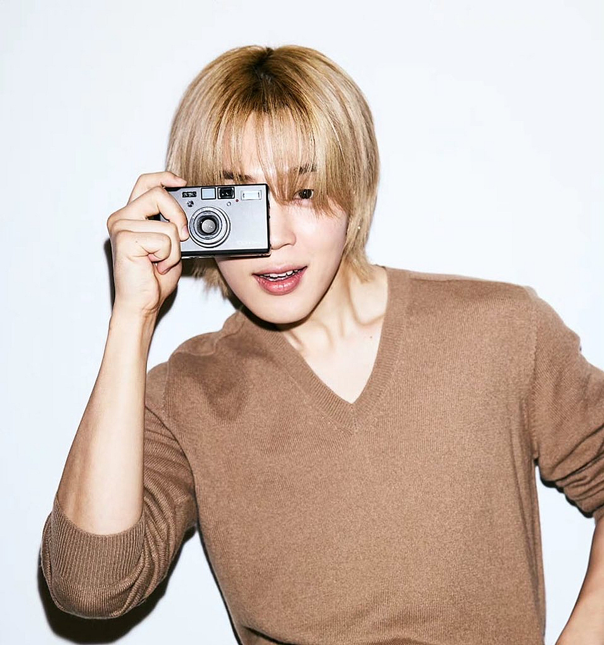 방탄소년단 지민, 날마다 외모 리즈..비주얼 '활짝'