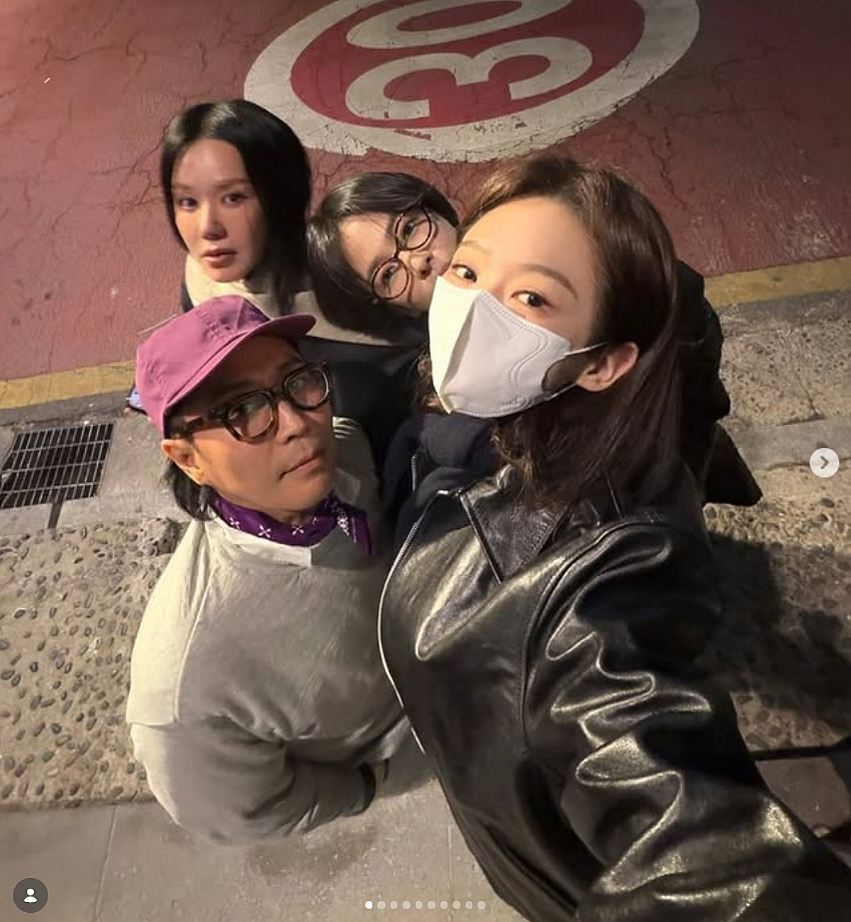 엄정화, '25억 탈세' 송혜교와 한밤중 데이트.."지난 며칠들의 즐거움" [스타이슈]