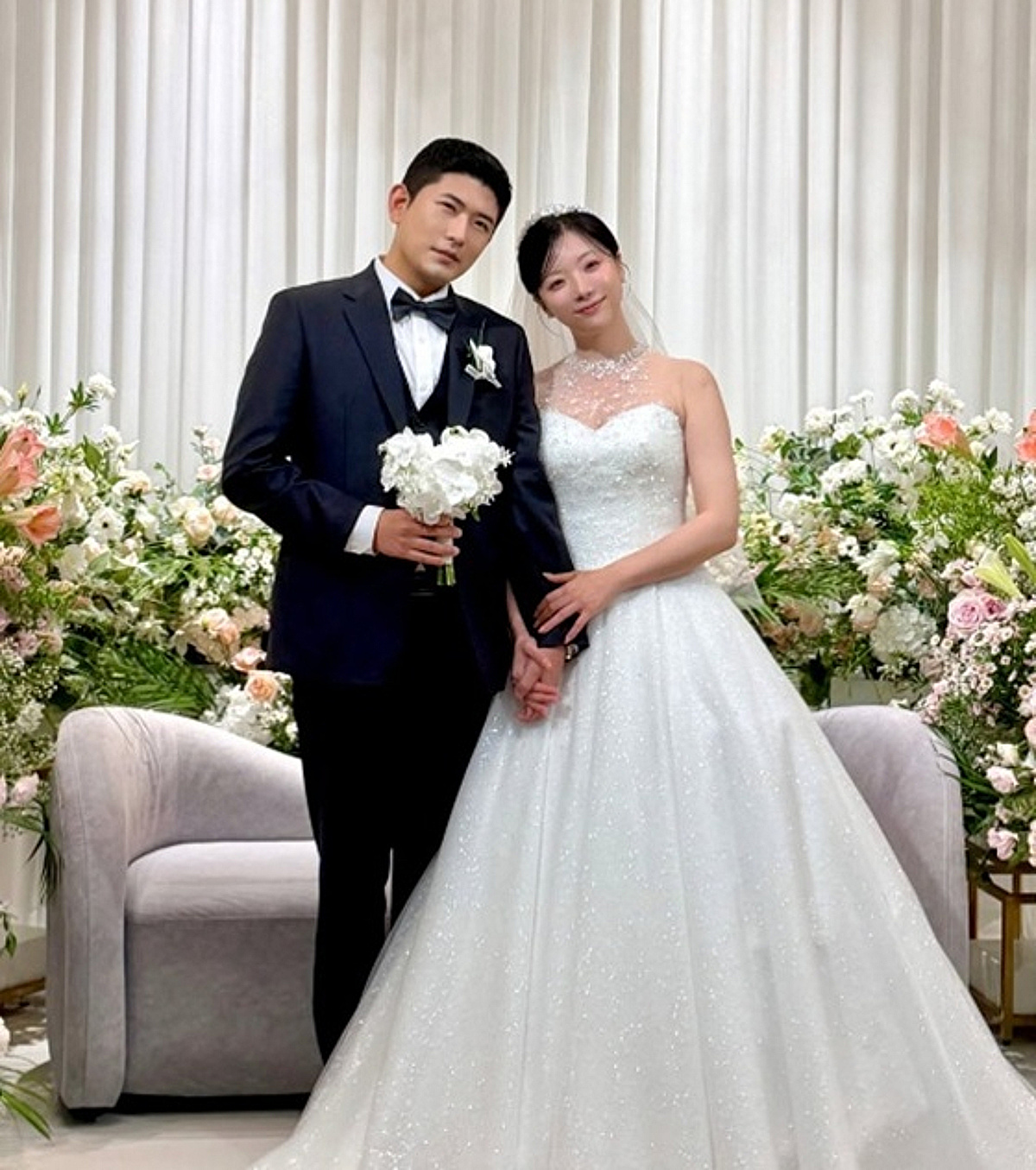 타이미, 10살 연하 ♥이하와 결혼 현장 공개..육지담 "언니 잘 살아"