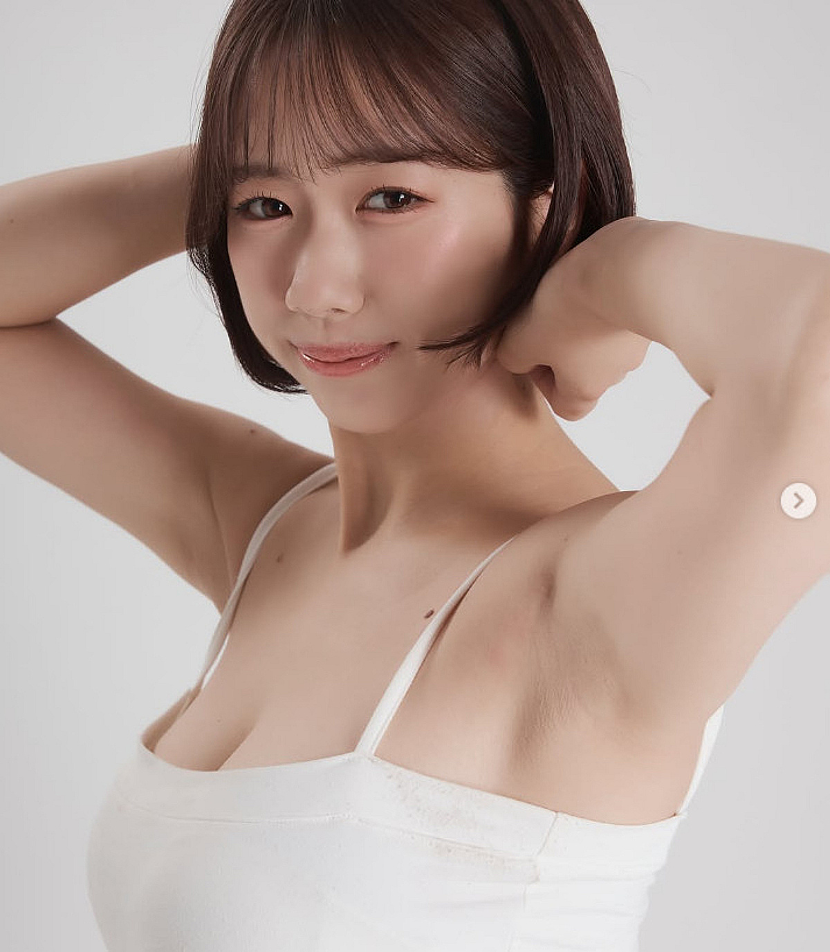 뼈 부러질 때까지 맞았다? 태권도 1위→간호사→그라비아 아이돌, 파란만장 인생사 "남자들과 섞여 맨몸 격투"