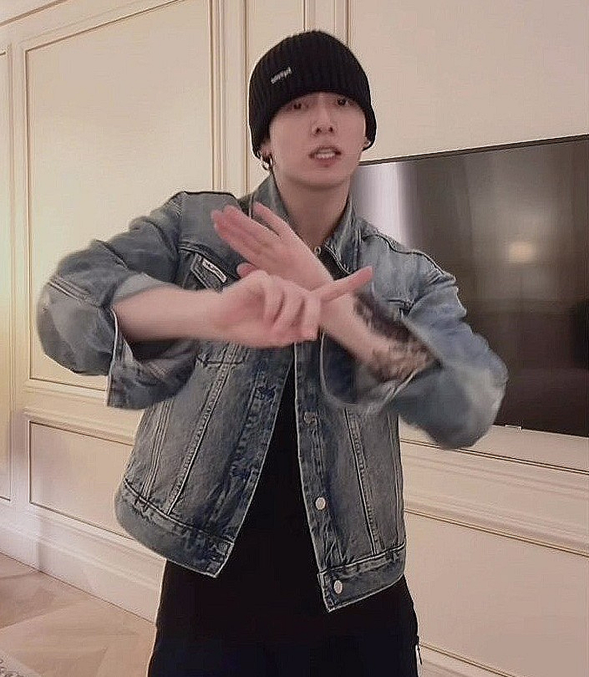 BTSのジョングク、終わりなき挑戦！ 多様なダンスチャレンジで