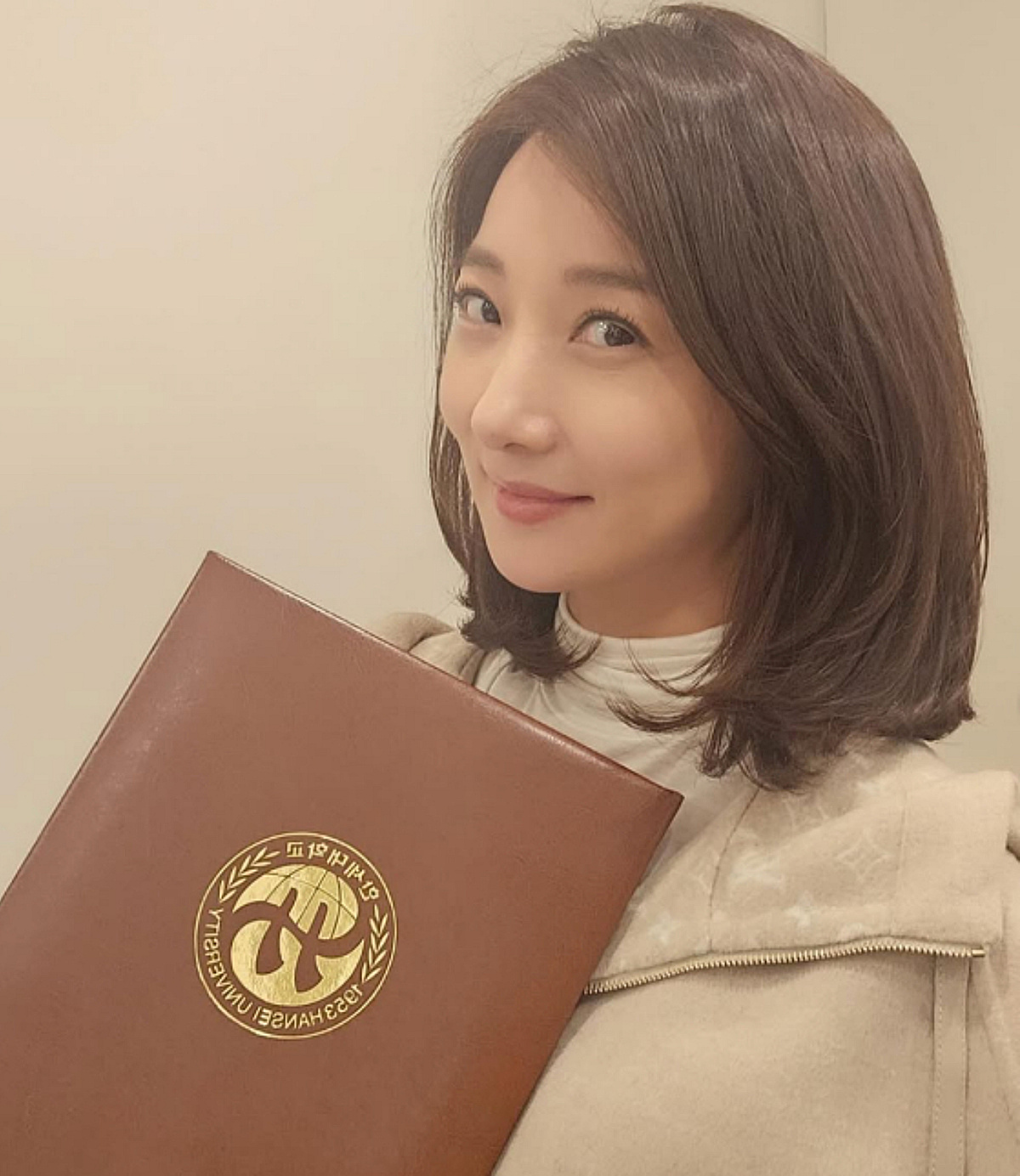 '최연수 교수' 이인혜, H대 교수로 새 출근 "처음 강의한 그때처럼"