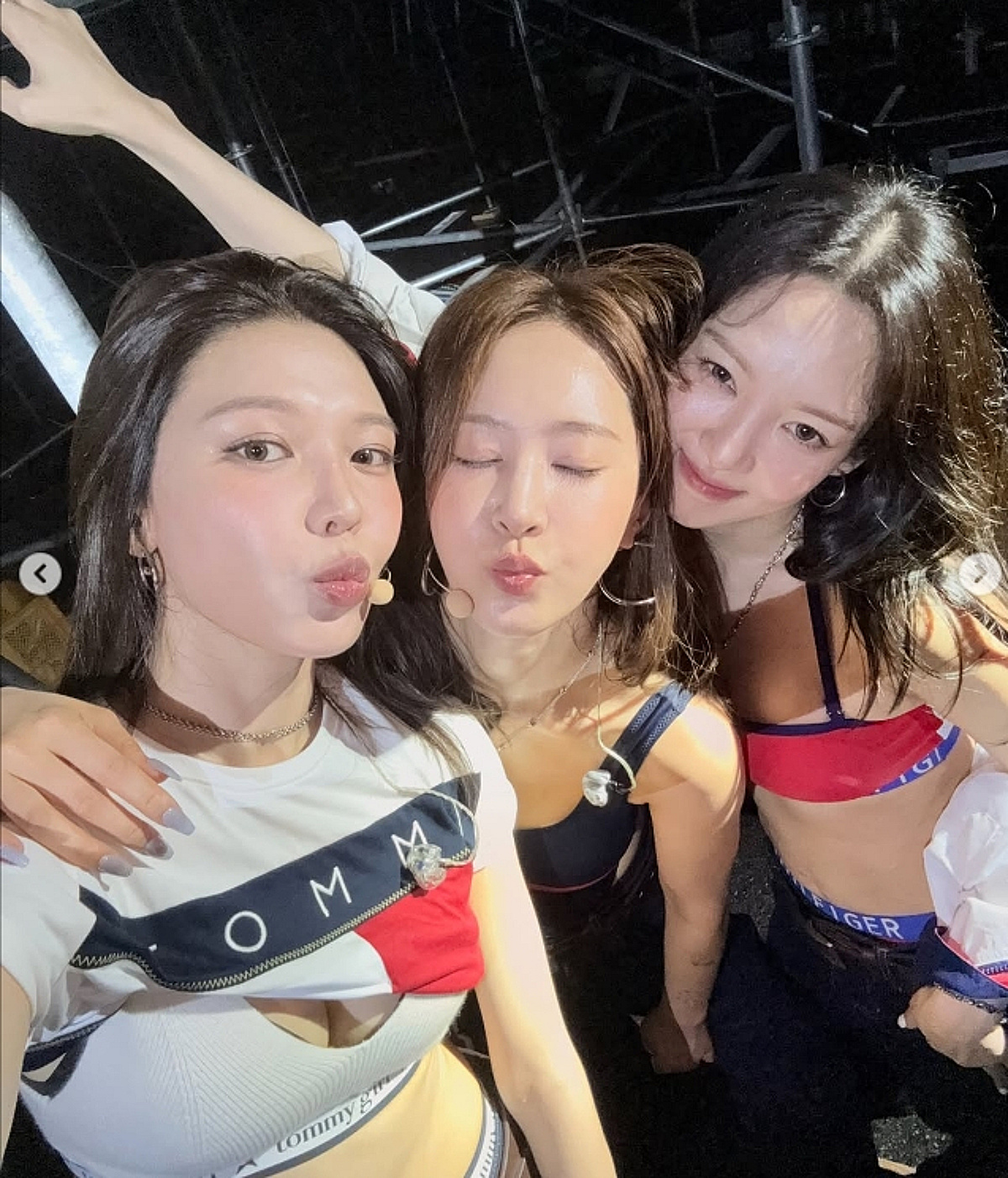 "메인보컬 한 풀었다"..효리수, 파격 데뷔 무대 [스타이슈]