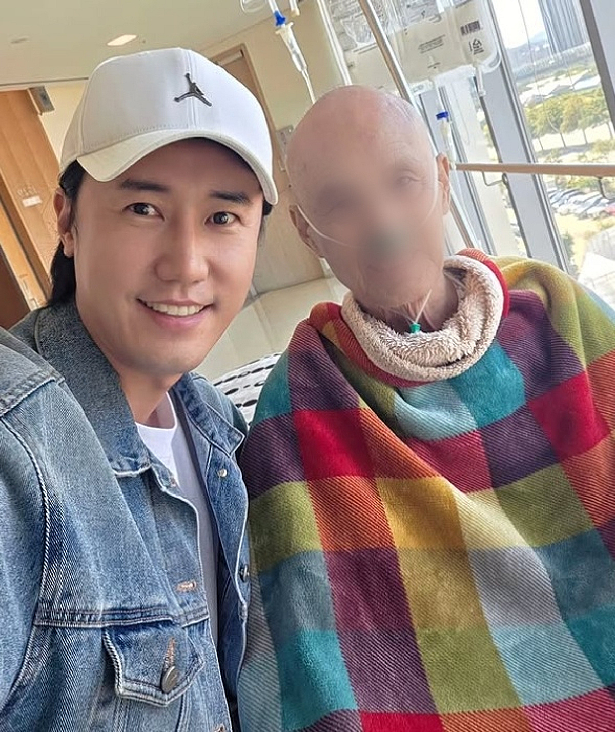"항암 부작용→생사 왔다갔다"..'8년 무명 버틴' 트로트 가수, 父 극적 회복 [스타이슈]