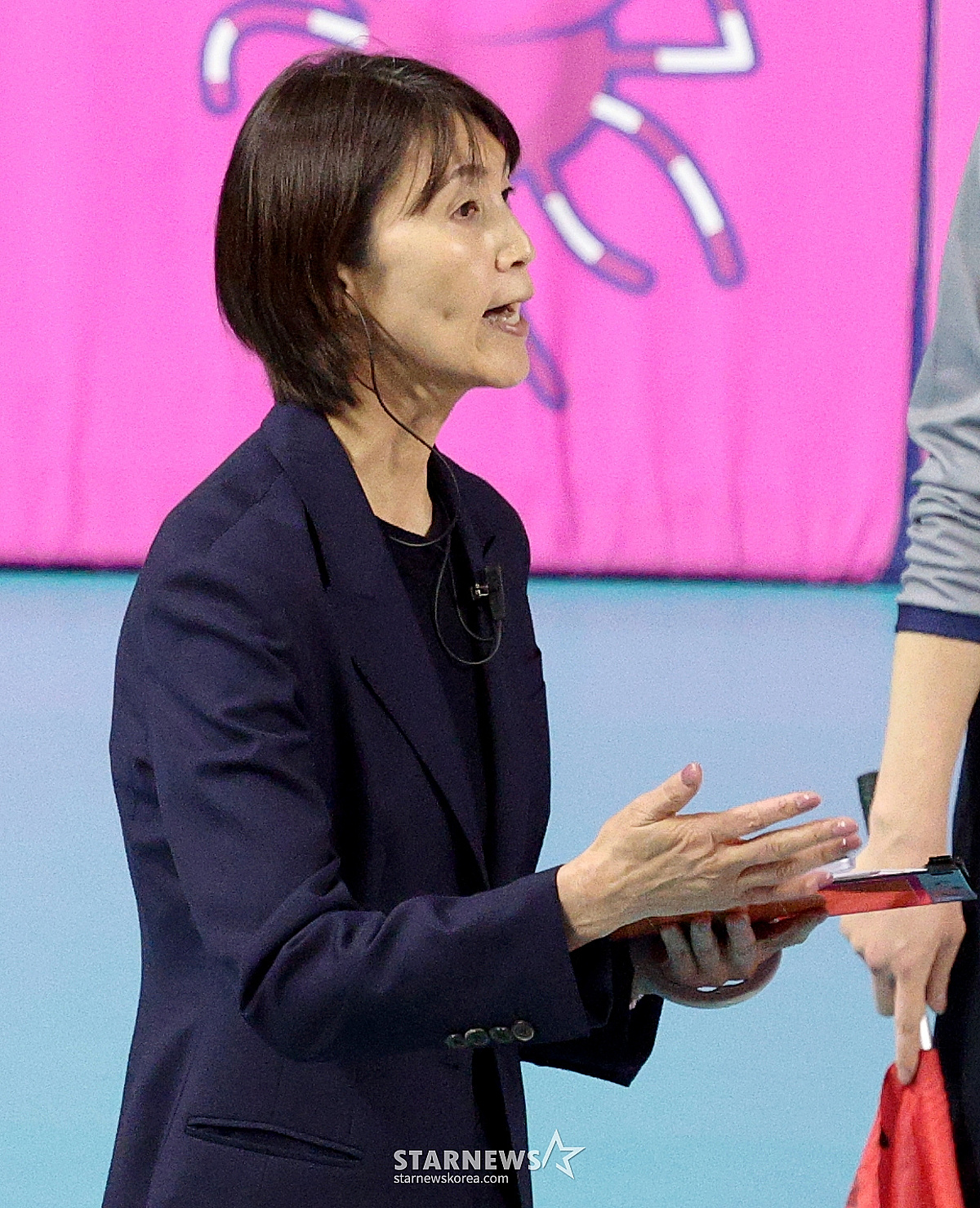 [포토] 요시하라 감독 '차분하게'