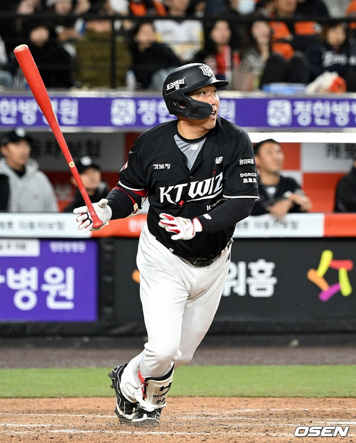 '한화 지각 계약→2군행' 손아섭 주춤, 김현수·최형우 안타 페이스 무섭네! 4월 중 최다 안타 주인공 바뀌나