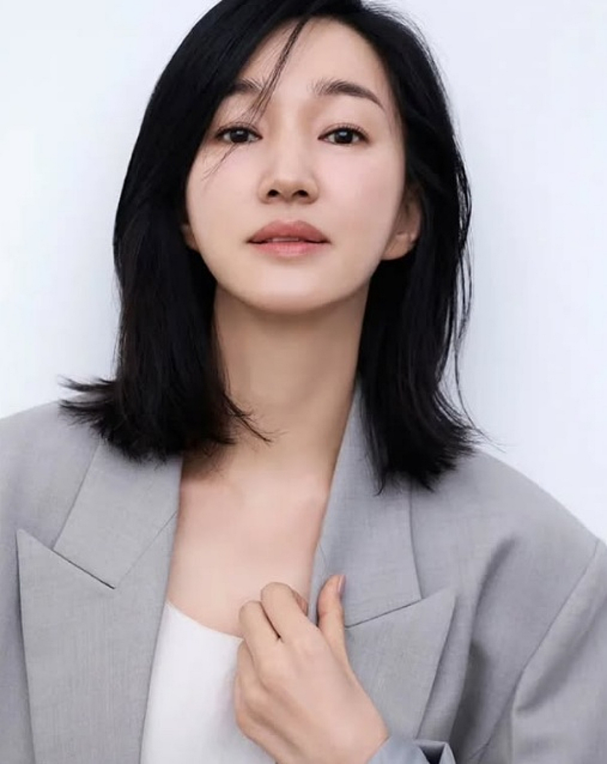 '4년 공백' 수애, 드디어 돌아오나..공식 SNS 오픈에 근황 궁금증