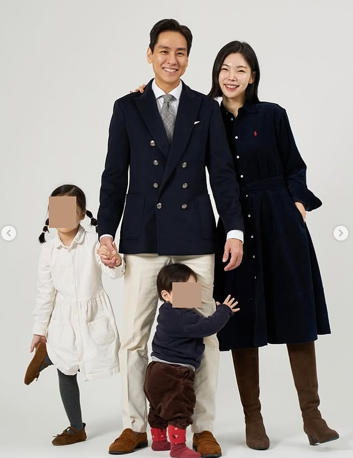 윤남기♥이다은, 둘에서 넷으로..행복한 가족사진