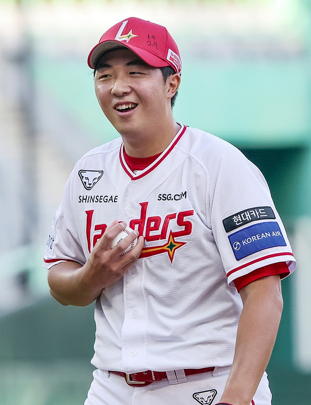 'SSG가 24년 기다린 루키' 김민준 2연승, "매 경기 성장, 팀의 미래 밝혀줘" 사령탑 함박웃음 [인천 현장]