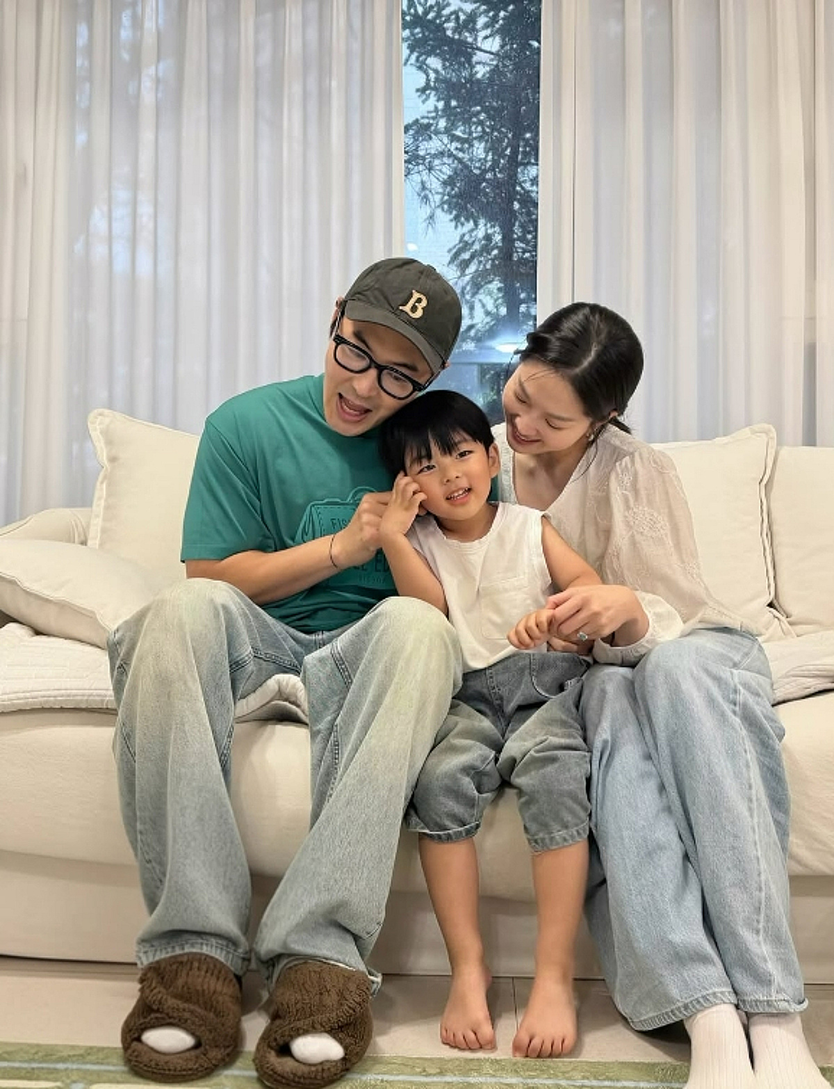 '2세 준비' 전진♥류이서 '뷔 닮은꼴' 아이에 푹.."며칠간 아른아른"