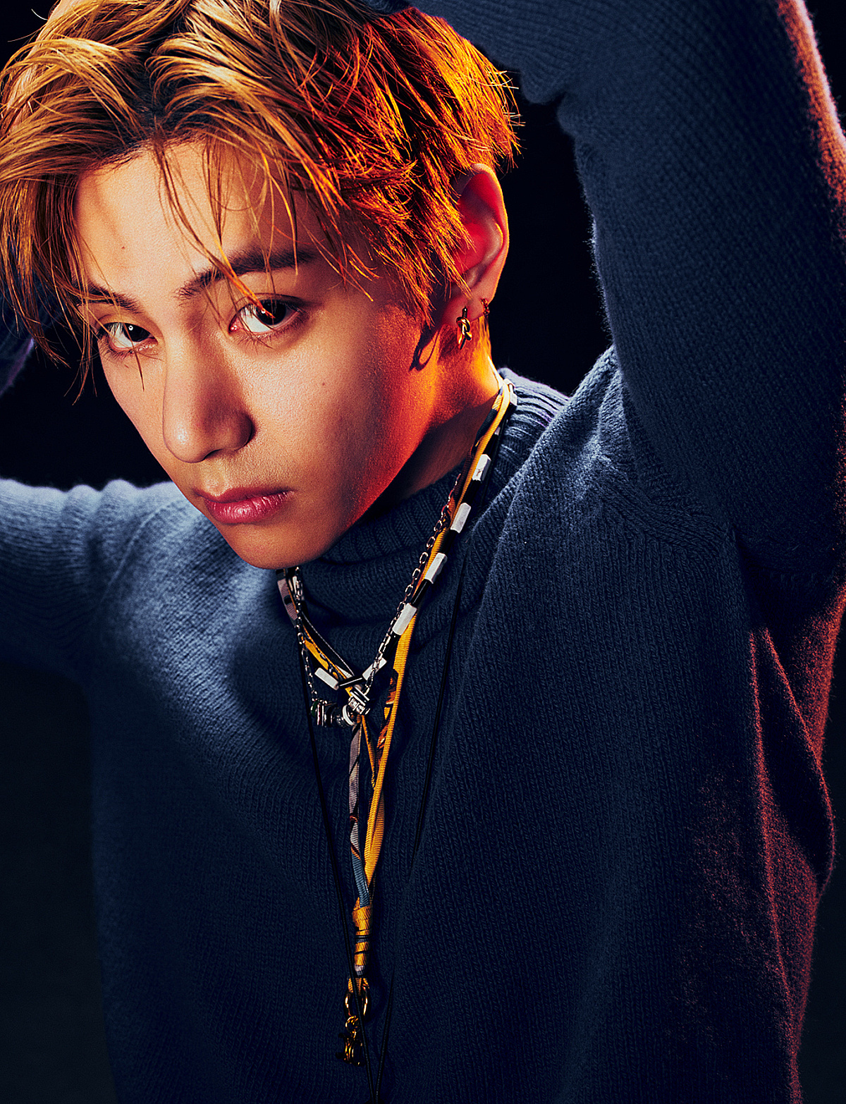 방탄소년단 뷔, 가을에도 사랑스러운 '김태형'