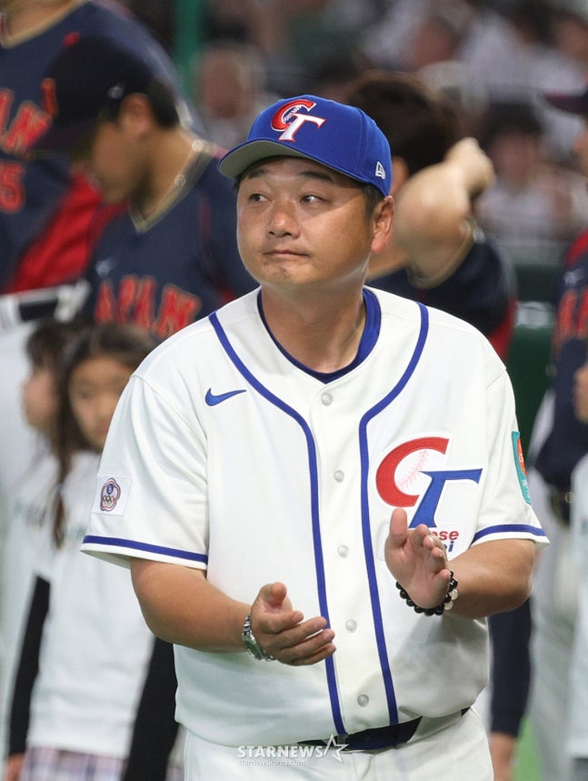 '日전 0-13 참패' 대만 감독 눈물 또 눈물 "선수 비난 말아달라→책임은 나에게"