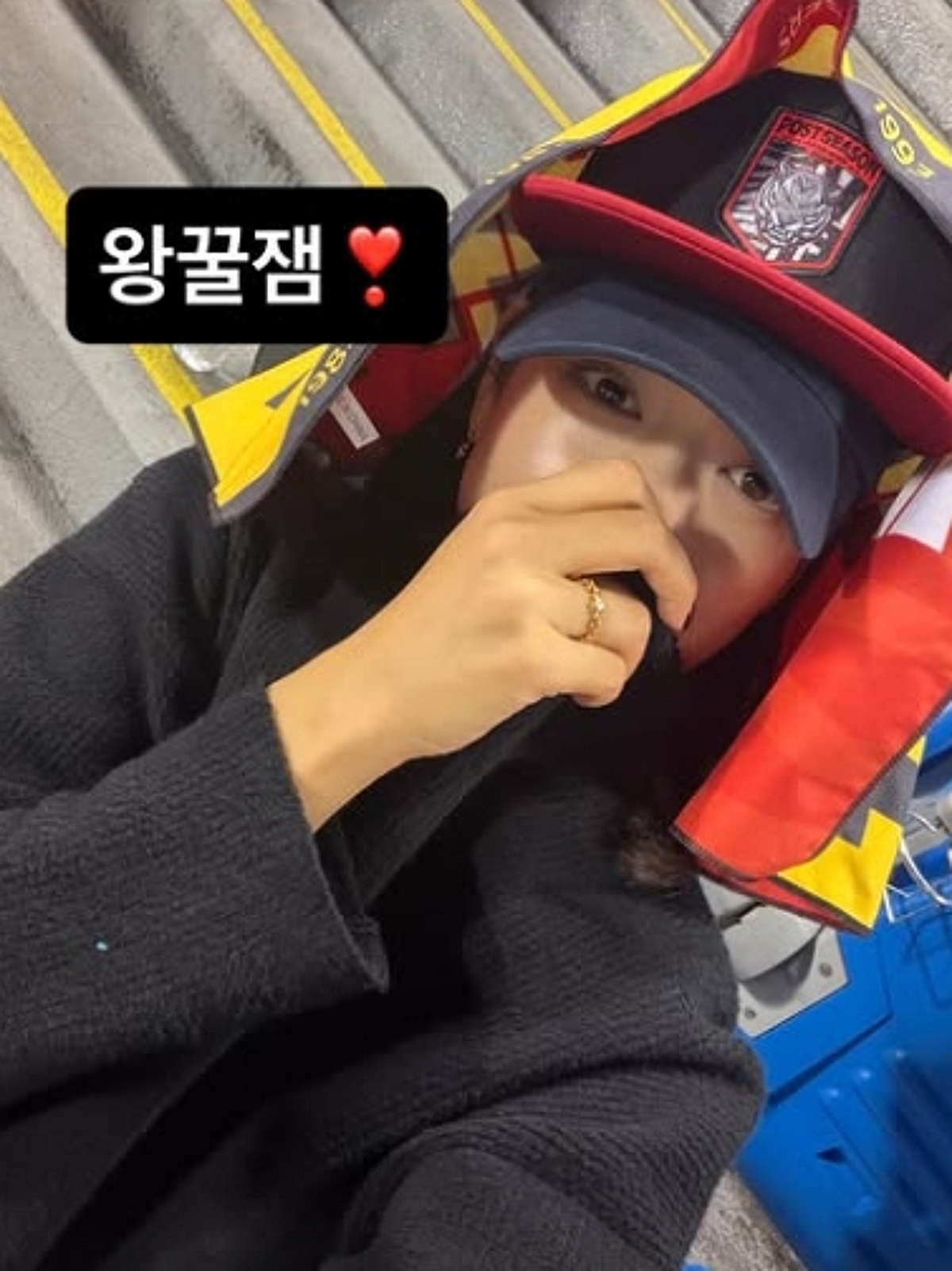 '최태준♥' 박신혜, 출산 한 달만..야구장 포착, 최강 동안 미모