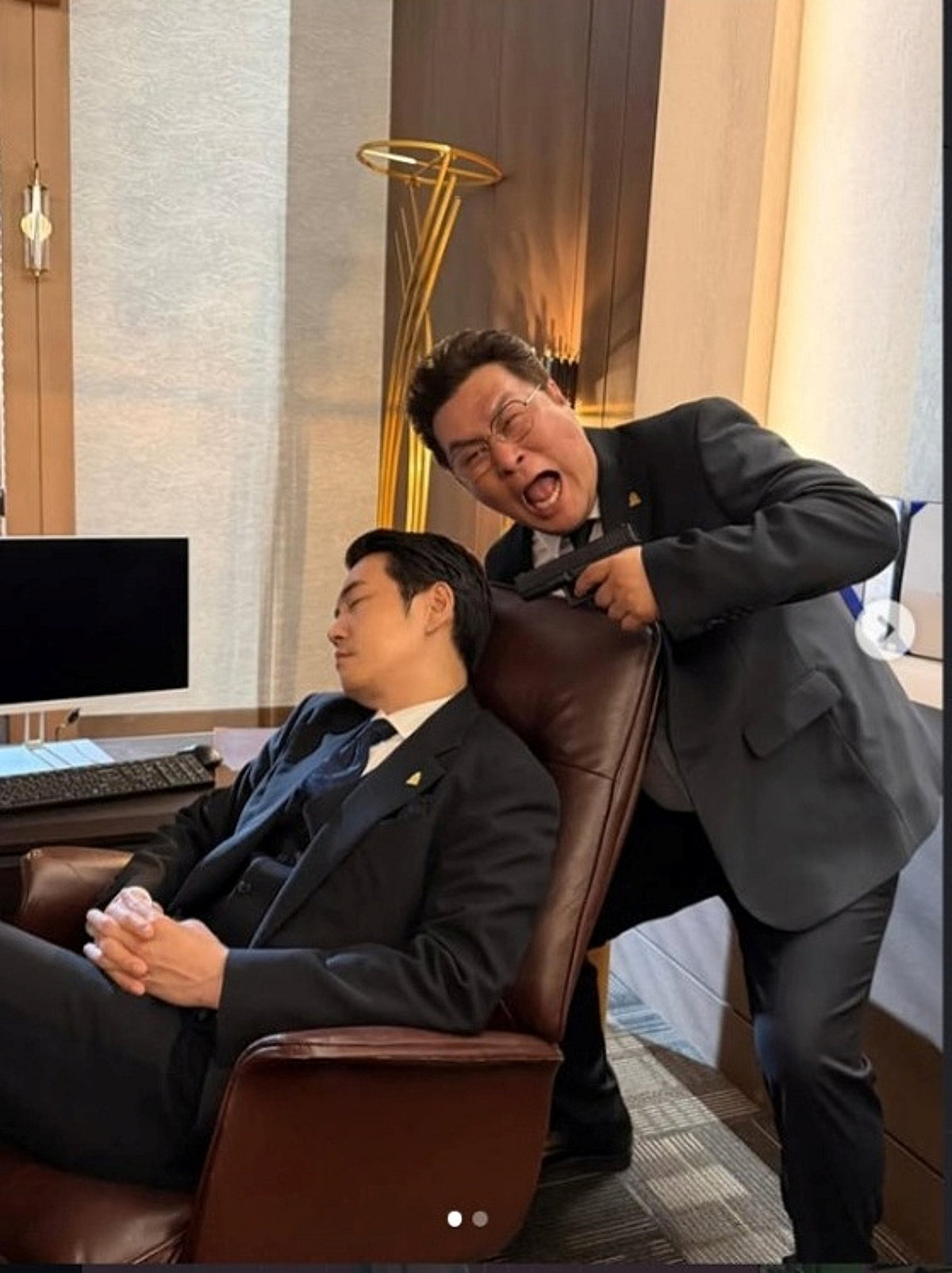 'キム部長'のジュ・サンウク、ソ・ジソブにどれだけ申し訳なかったのか···「ごめん、愛してる」"