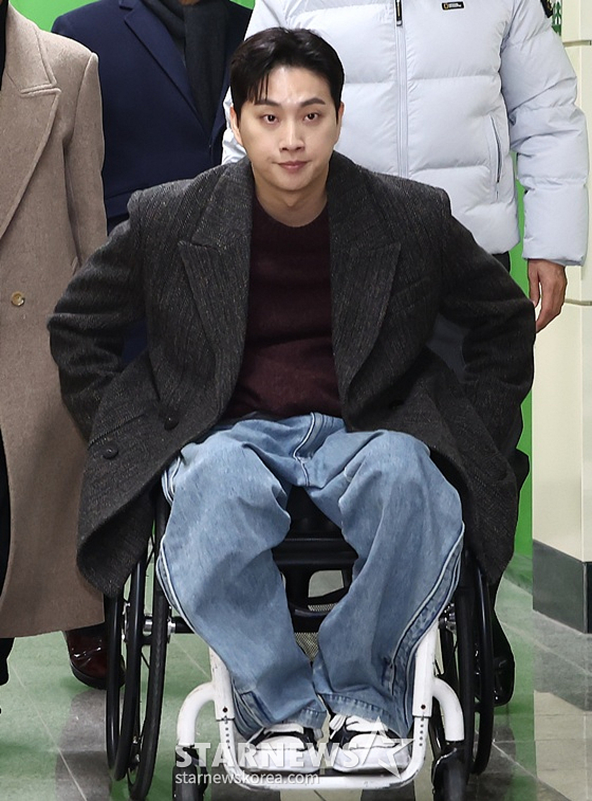 박위, '장애인 조롱→수양딸 논란' 의식했나..영상 슬그머니 삭제 중 [스타이슈]