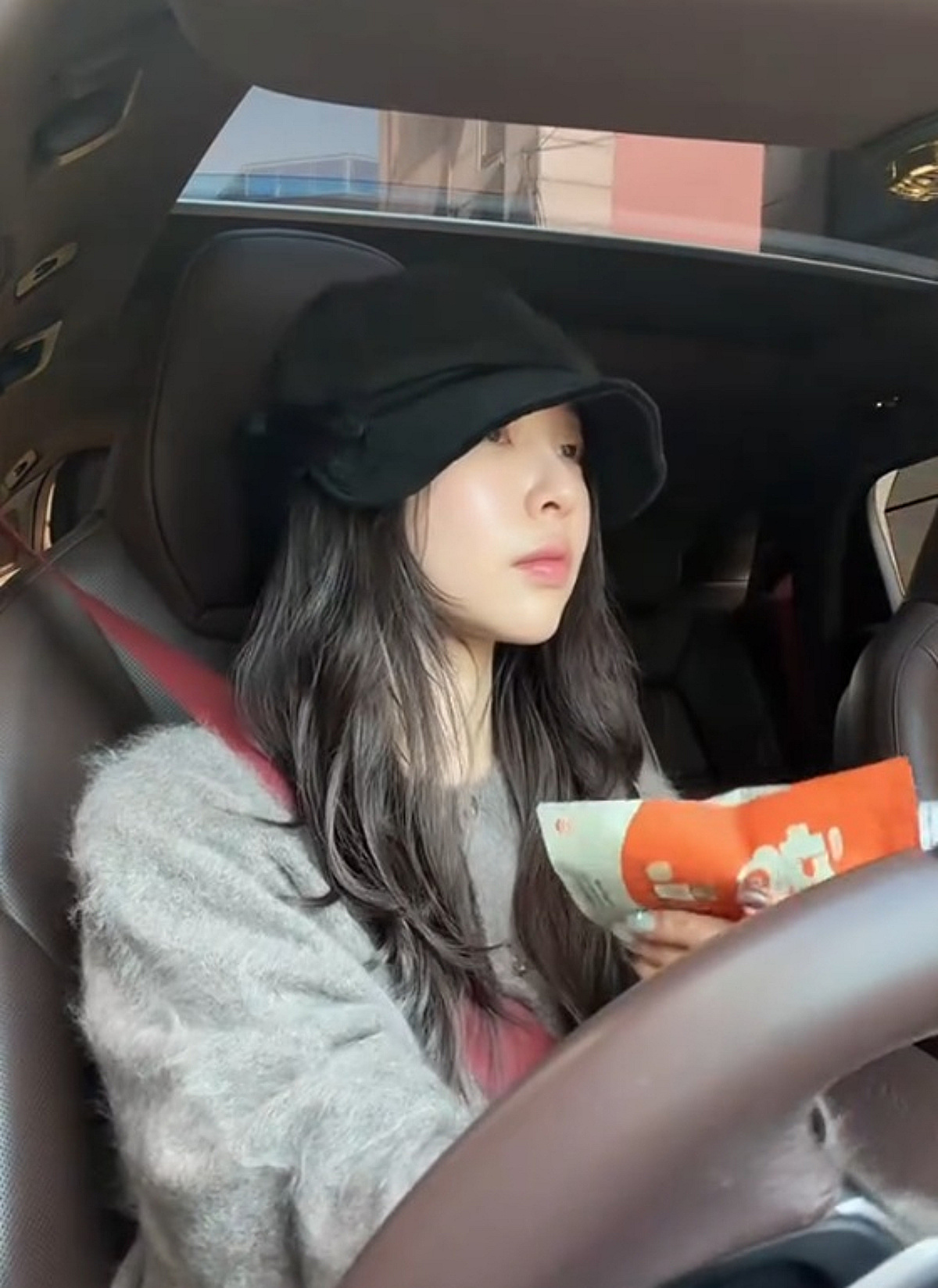 '여성암 투병' 이솔이 "건강 회복하는 데 장장 5년, 무너지고 나서야 교훈 얻어"