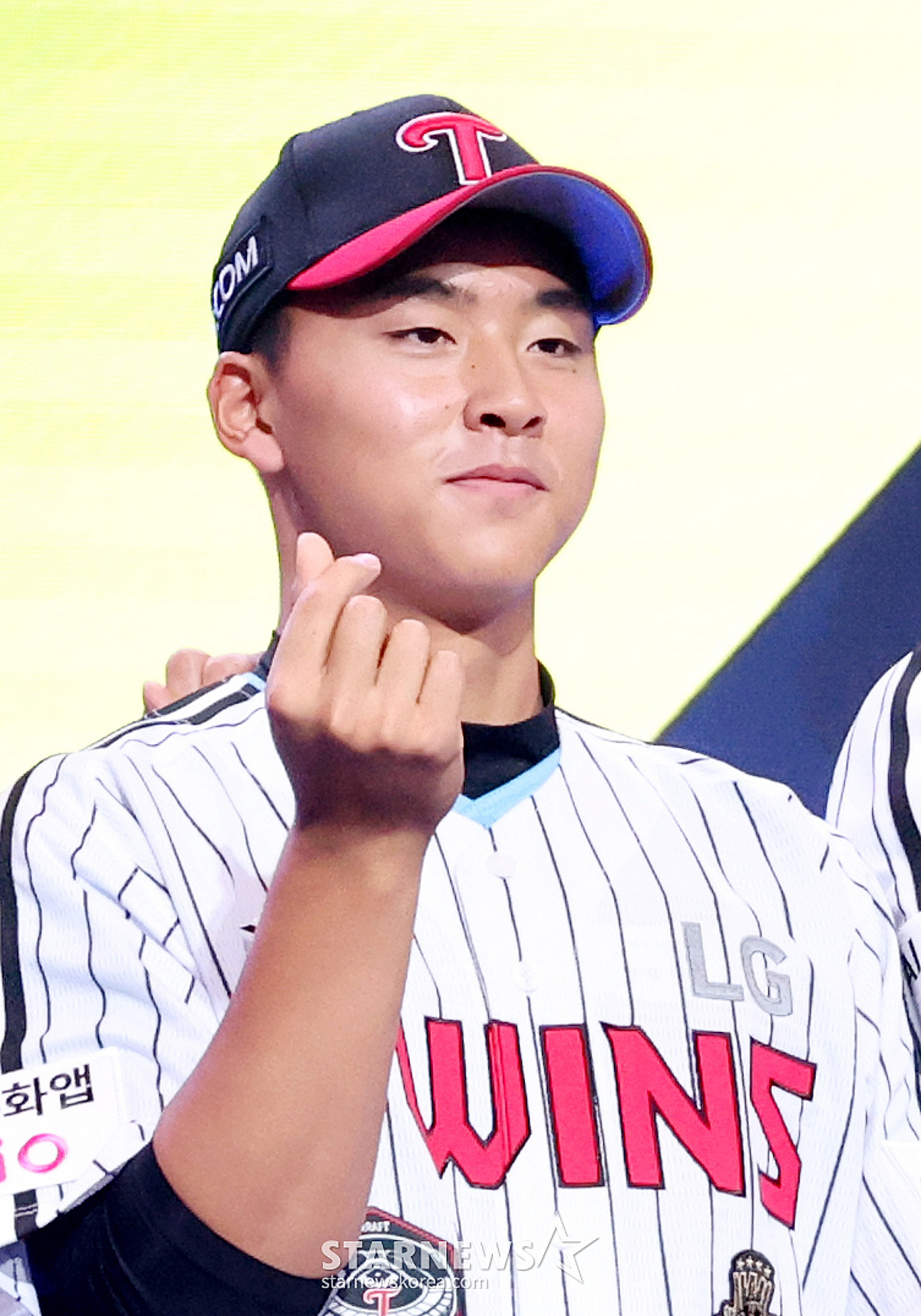 [포토] 임호윤, LG 2차 지명 두둥~