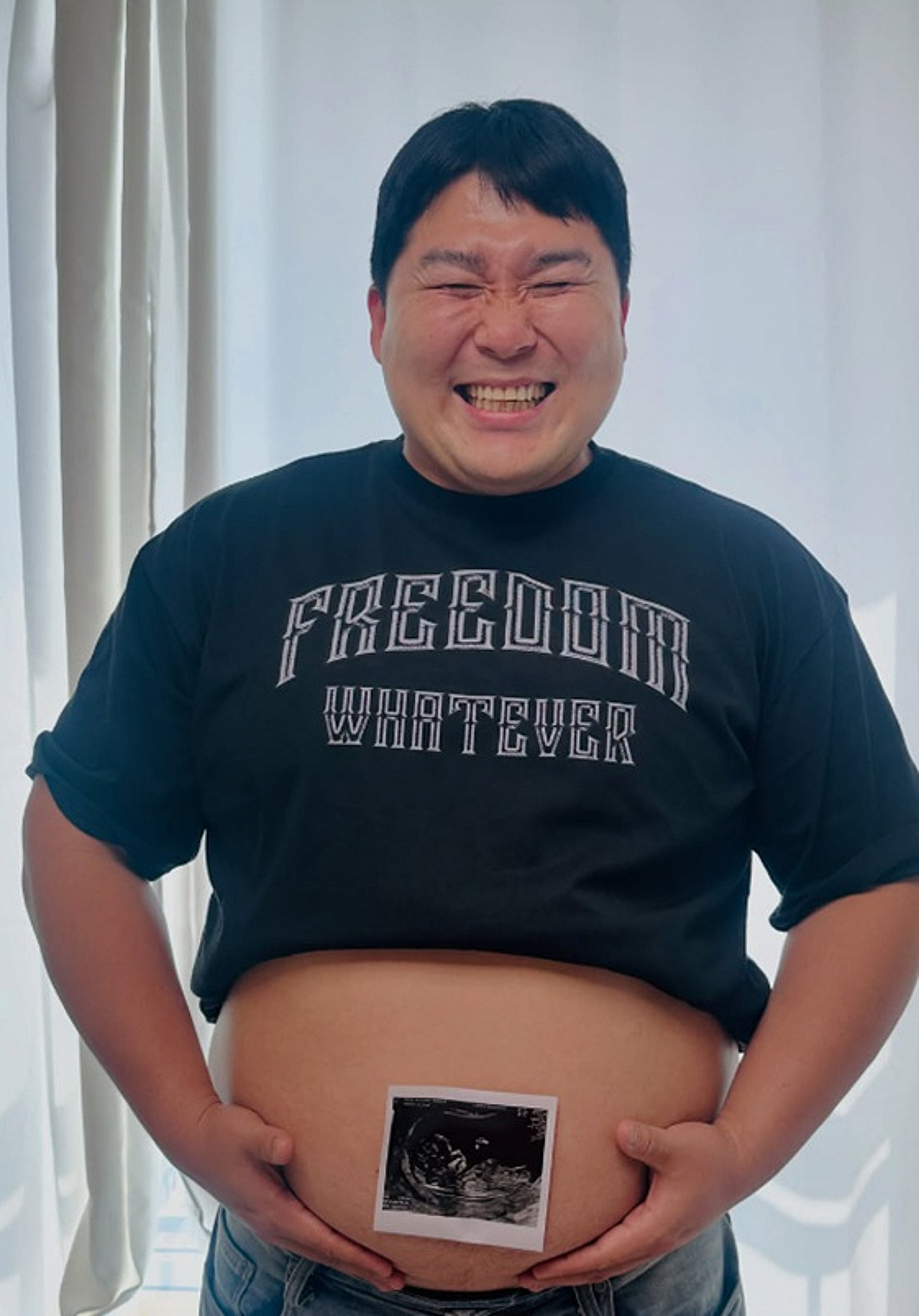 개그맨 박경호, 아빠 된다..볼록한 배 위 초음파 사진 "12월에 만나"