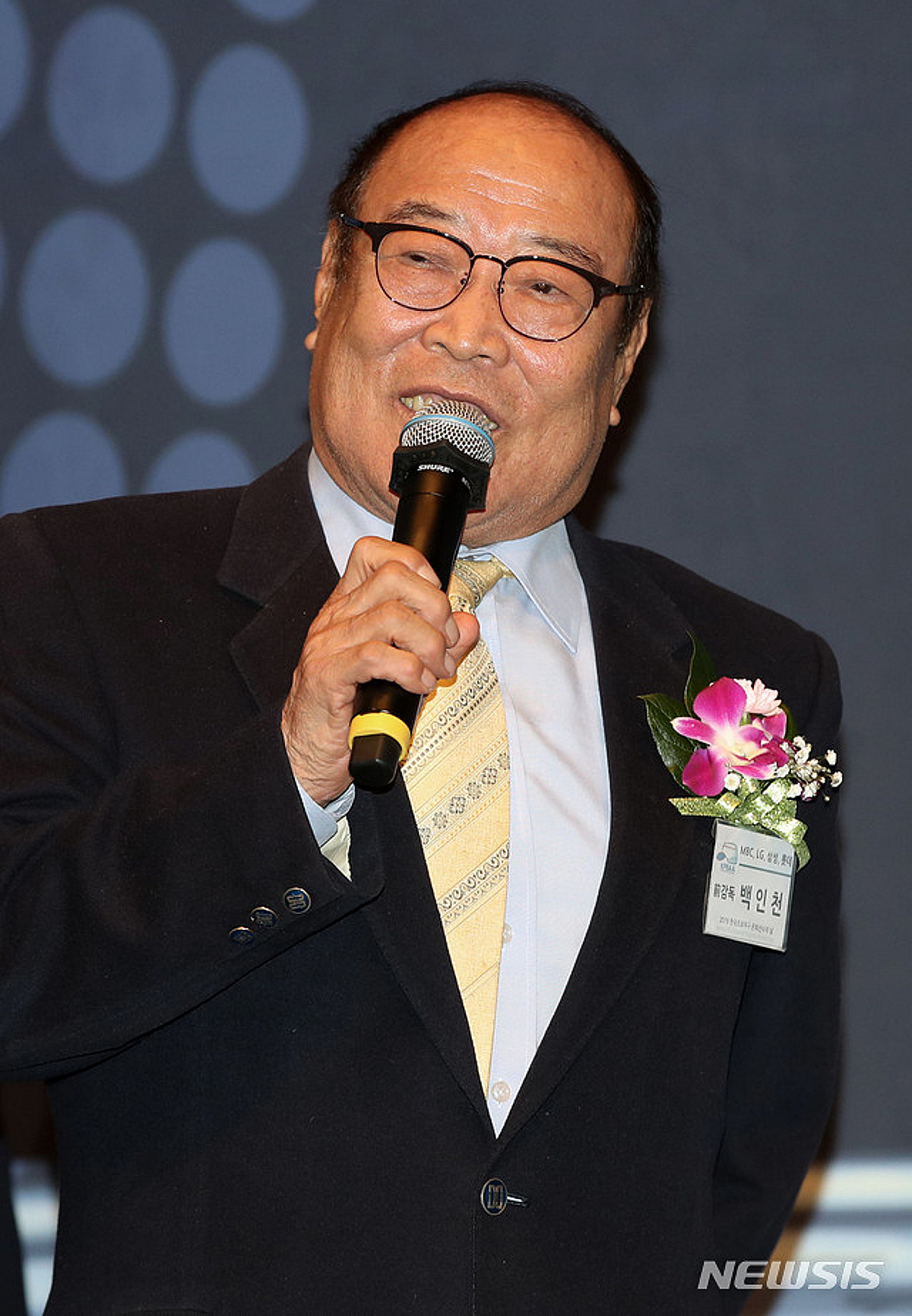 "만신창이 몸으로도 일본 타격왕 올랐는데" 日도 백인천 별세에 충격, '이승엽 육성' 지도자 능력도 조명