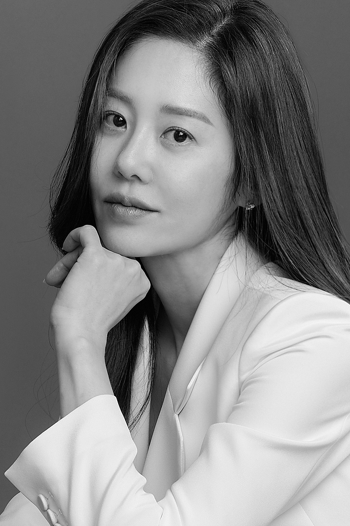 [공식] 이별은 없다..고현정, 現 소속사와 재계약