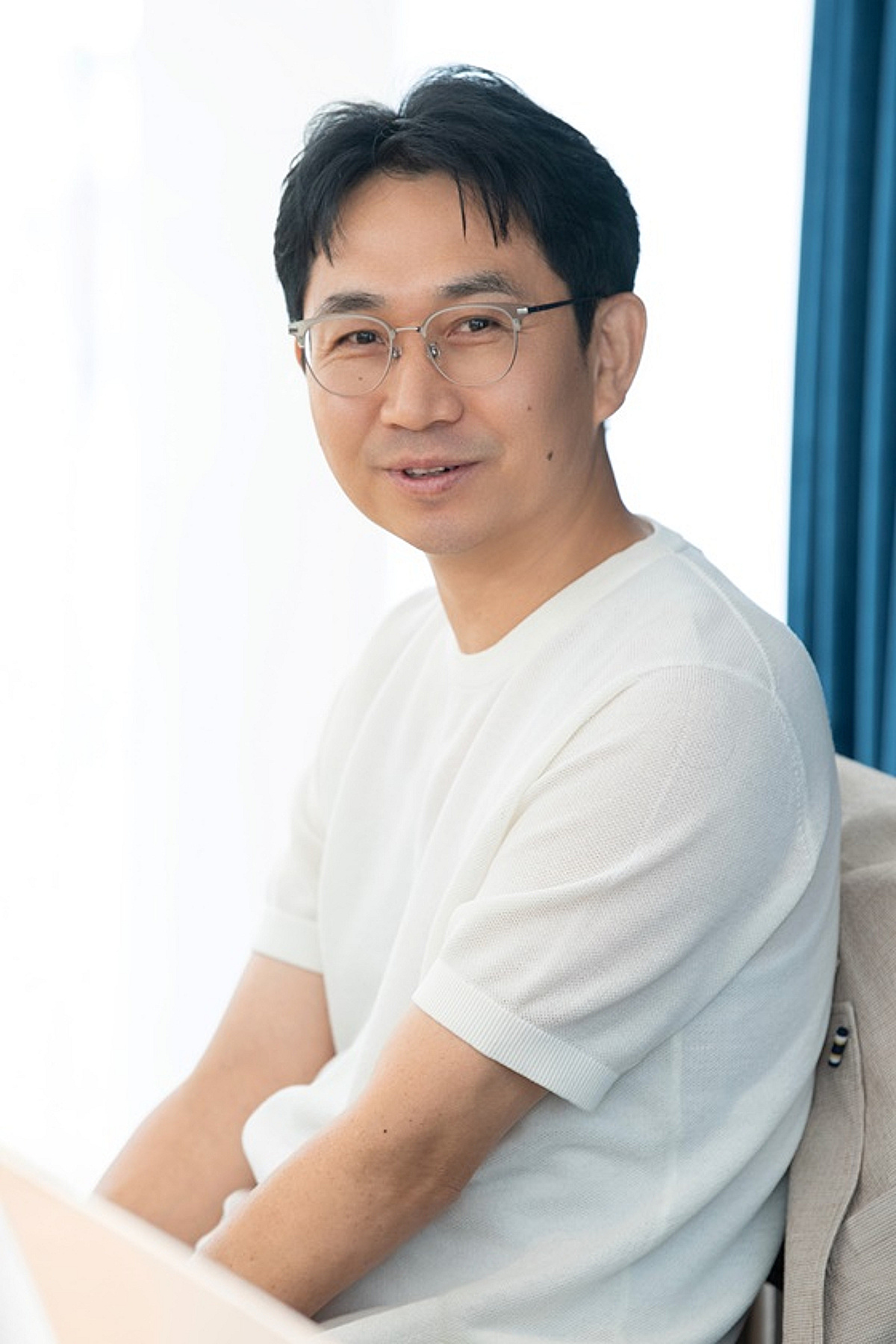 '김부장' 감독, PPL 논란→AI 활용에 입 열었다 "보기 불편했다면 고민해야 되는 지점" [인터뷰④]