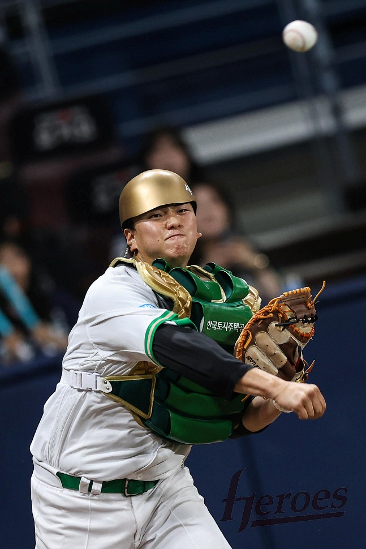 '1.76초 MLB급 괴물 어깨' 결국 도루 저지 리그 1위 올라섰다! 김건희, AG에서도 상대 발 묶을까