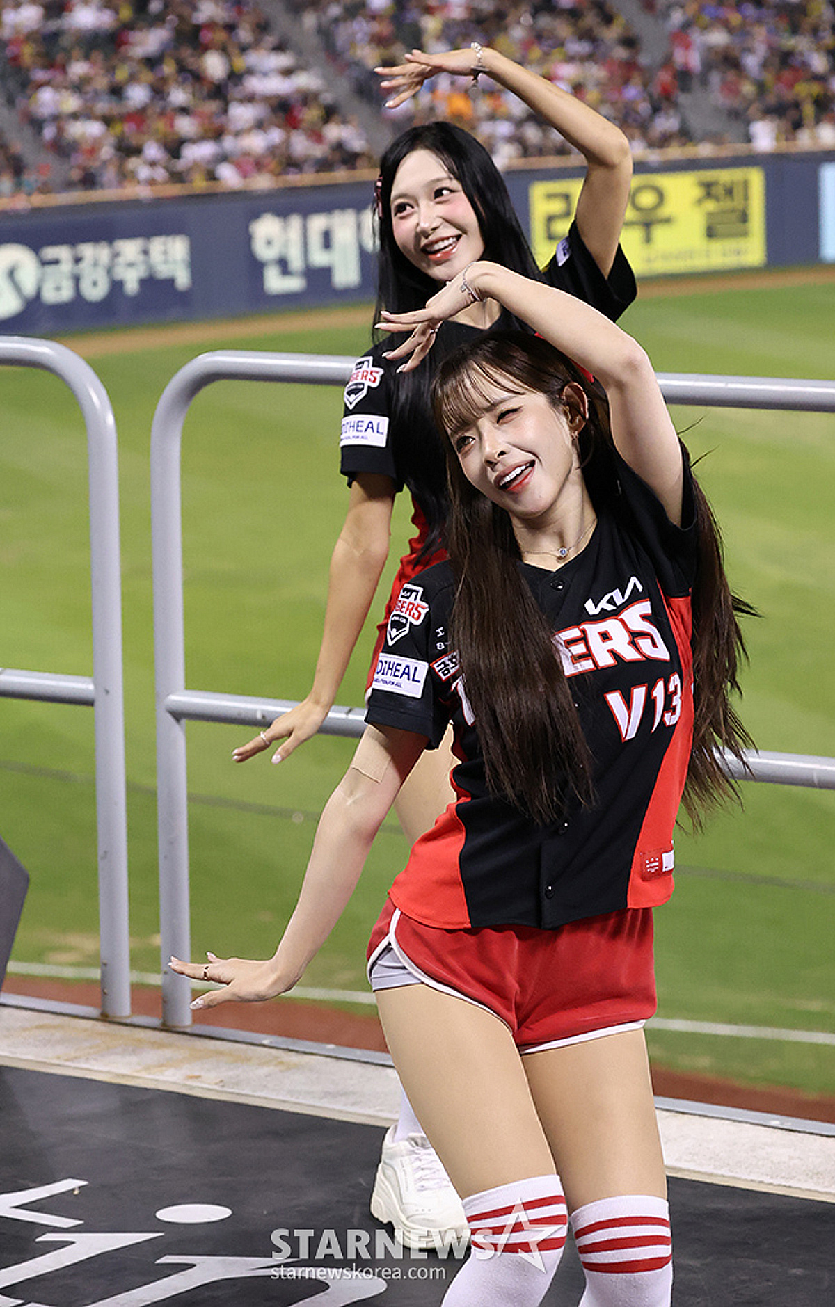 [포토] 조다빈, 유세리와 유혹 배틀