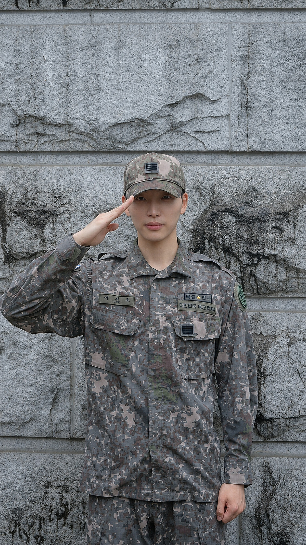 원어스 서호, 육군 현역 만기 전역 [공식]