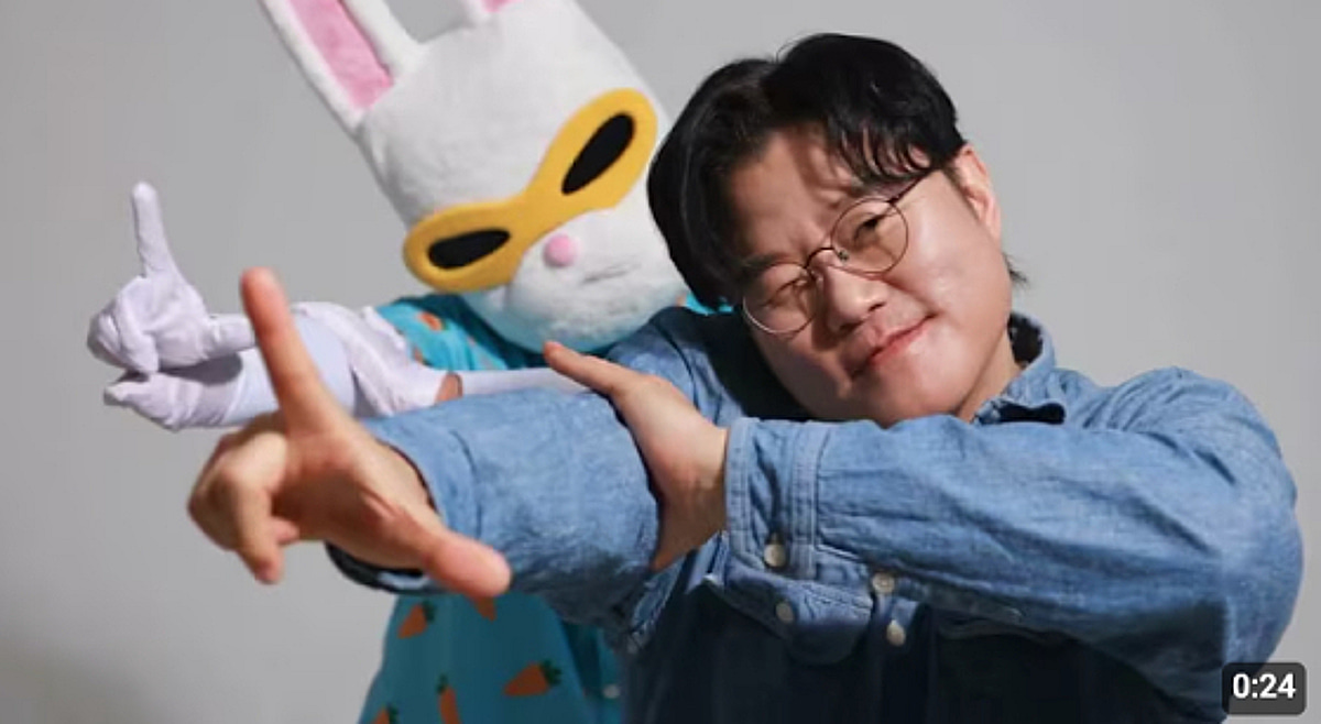 나영석 PD, 화제의 '리틀 보아' 아이찡 열차 탑승.."기혼·50세"[스타이슈]
