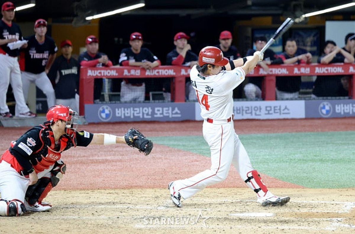 올러 부상 투혼, '최정랜더스' 못 넘었다→투런포+대기록 헌납... SSG 새 외인 '데뷔전 승리' [인천 현장]