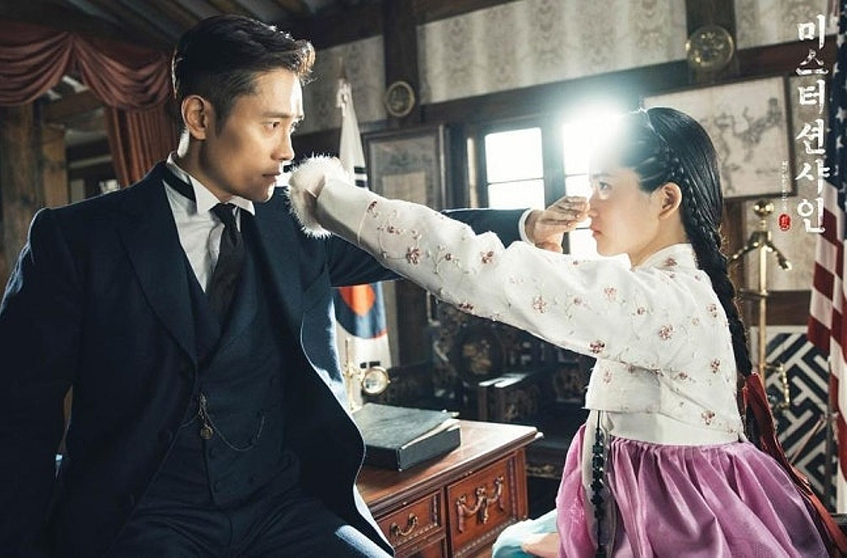 박지윤, '하영 저격' 댓글에 공감.."광복절='미스터 션샤인' 정주행 추천"