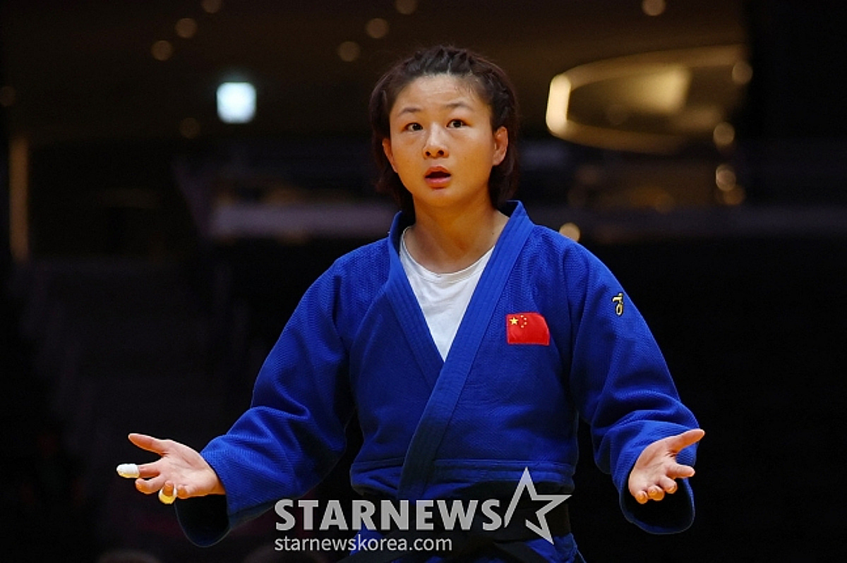 "부끄러운 줄 알아야지, 사람 무는 게 실수인가" 日 선수 팔 깨문 中 유도 빌런, 대륙도 분노했다 [아이치 나고야 AG]