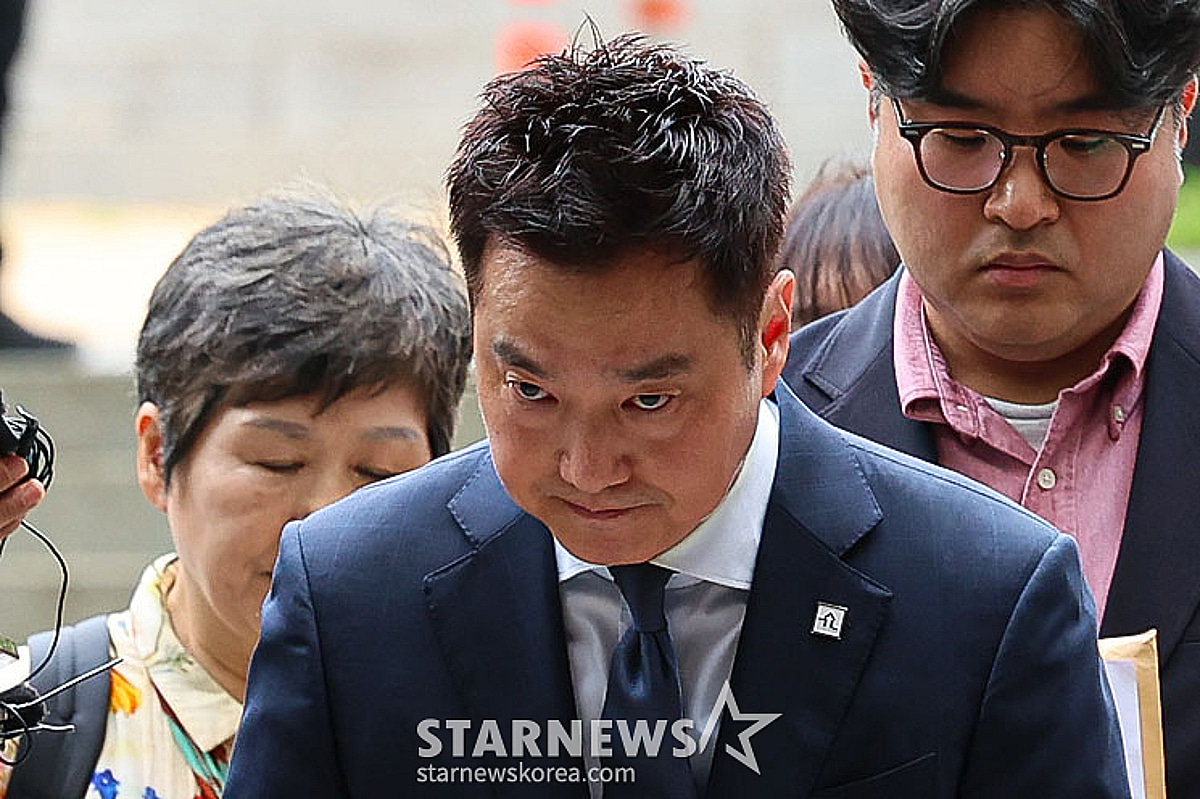김세의, 김수현에 '하체 노출' 협박까지..공소장 보니 "퇴출되는 수준 아냐" [스타이슈]