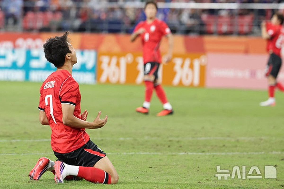 한국 몇 차례 위기 넘겼다, 일본과 결승 '전반 0-0'... 日은 부상 변수에 벌써 '교체 카드' [아이치 나고야 AG]