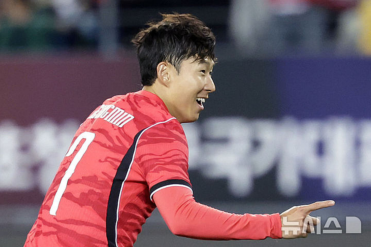 "위대한 쏘니, 아시안컵 무려 5회 출전" AFC가 콕 찍은 '亞 최고 스타'... 손흥민 '마지막 우승' 정조준 "66년 숙원 이룰까"