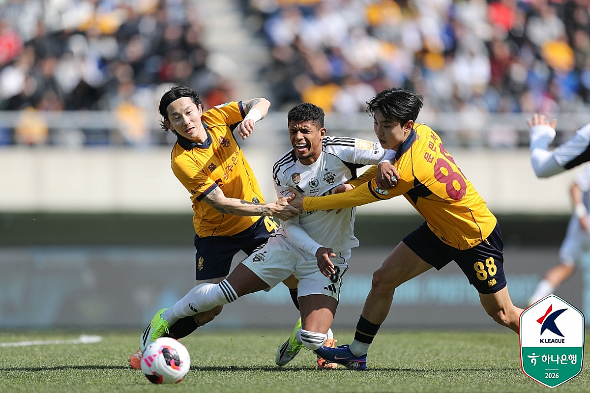 'K리그1·코리아컵 우승' 기세 어디로... '첫 승 실패' 전북, 3경기 무승 수렁