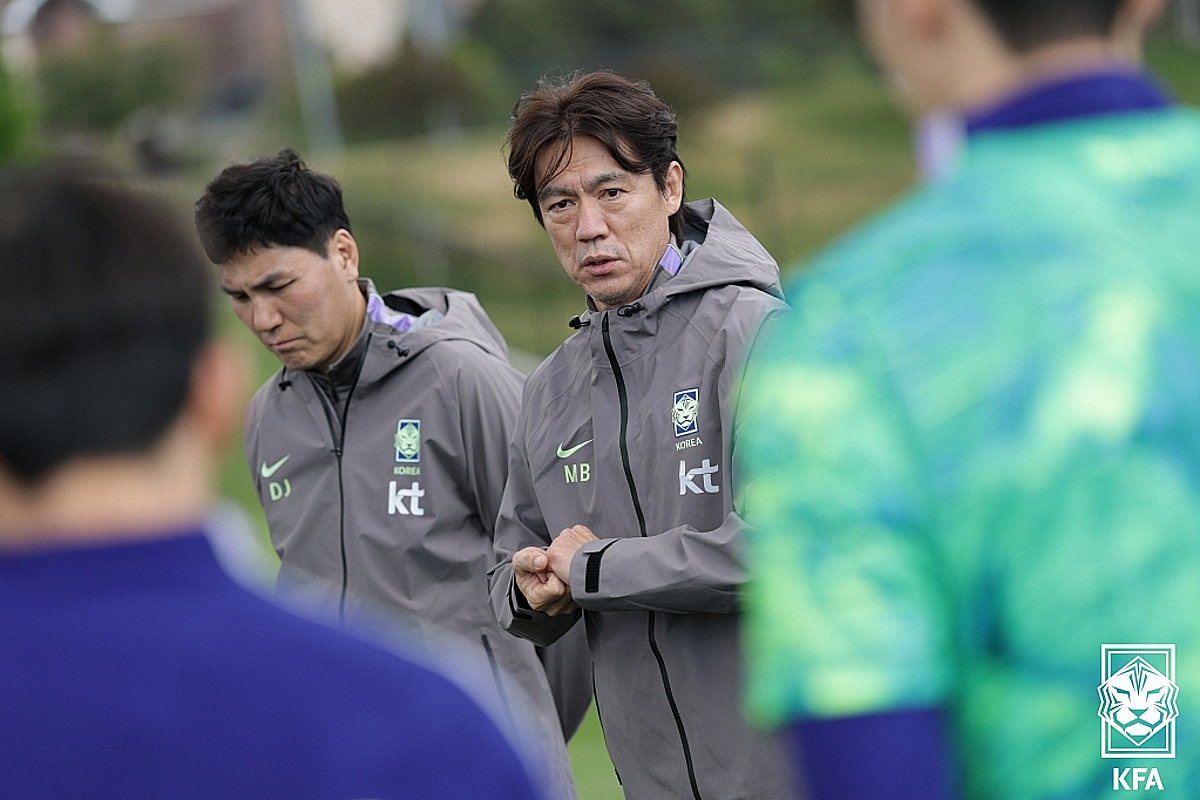 韓国ワールドカップ32強確率53.4%' ホン・ミョンボ監督の'1次目標'達成