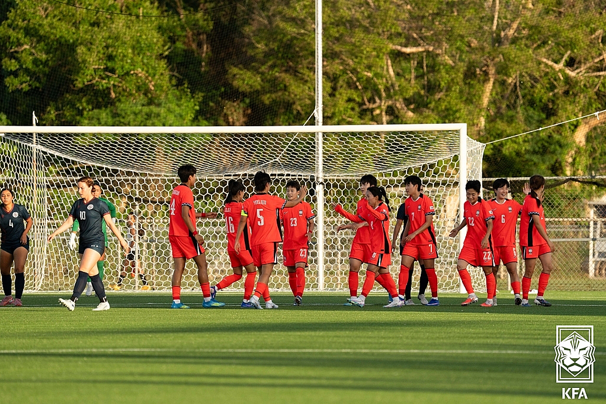 '손화연·장유빈 동반 멀티골' 한국, 괌에 5-0 완승... 동아시안컵 女 예선 1차전 승리